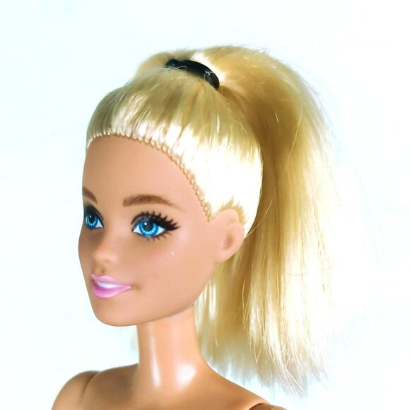 Mattel Barbie Gymnastics Doll Nude Articulated HRG52 2024 - Picture 5 of 6